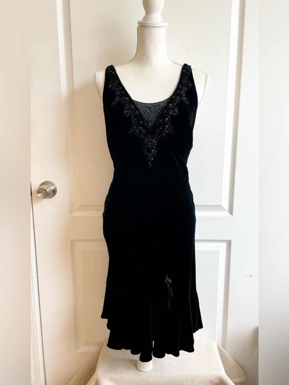 Vtg Jones New York 1940s Style Velvet Silk Blend Dress Size 10 Beaded Sequin